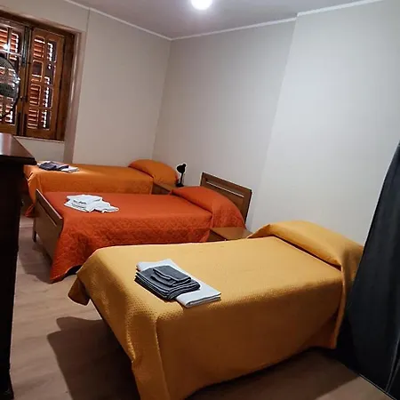 Casa Nonna Sara * Gioiosa Marea